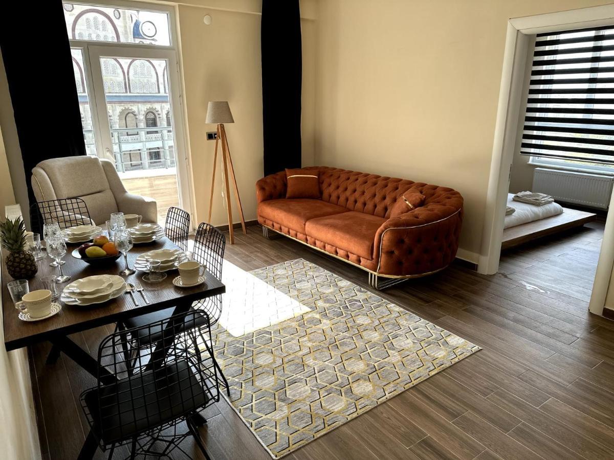The Suit Residence Daire เนฟซิเฮียร์ ภายนอก รูปภาพ