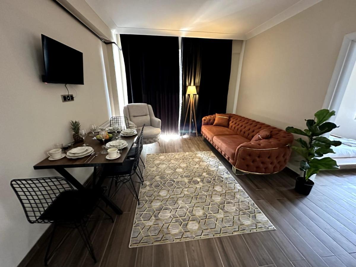 The Suit Residence Daire เนฟซิเฮียร์ ภายนอก รูปภาพ
